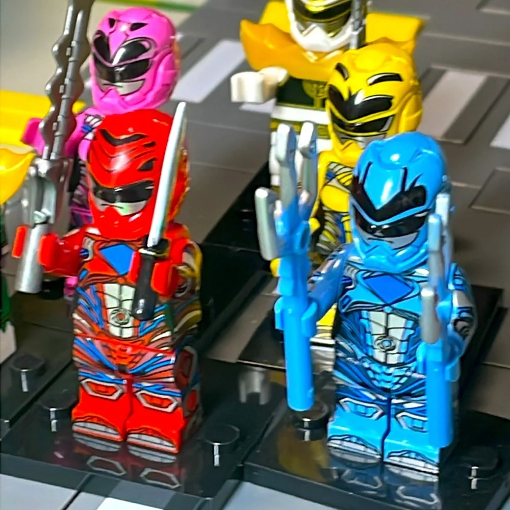 Power Rangers - Picture 4 of 10